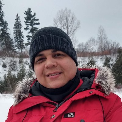 True enthusiast and mature professional with over 13 years of experience working as a Software Developer / Software Engineer.