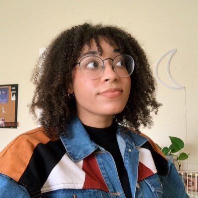 #𝙔𝙊𝙊𝙉𝙂𝙄 : 𝙄’𝙡𝙡 𝙛*𝙘𝙠𝙞𝙣 𝘽𝙄𝙏𝙀 𝙮𝙤𝙪 • I dance sometimes oop📌• 21 • (she/her) #BLACKLIVESMATTER