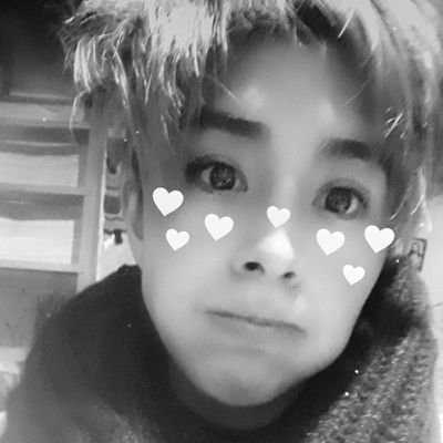 Lmluismilz10's profile picture. 