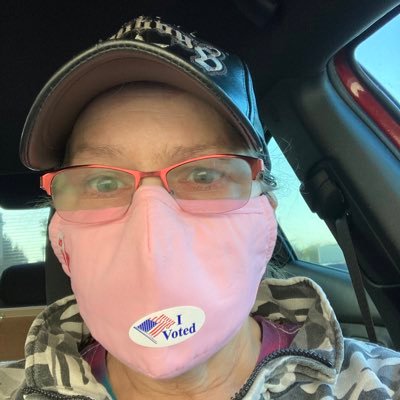 LindaHudgins's profile picture. yankee (RhodeIsland native),, mother, If your maga just keep moving! #resister 🚫DMs #PresidentBiden #VPKamalaHarris #GovernorBeto 🌊💙🌊💙 #TurnTexasBlueIn2022