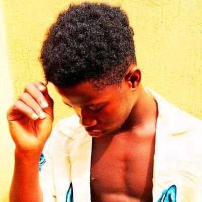 diyamlings's profile picture. nothing too see here🚶