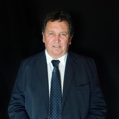 ESPECIALISTA EN NEGOCIOS FIDUCIARIOS, ASESOR, DISERTANTE