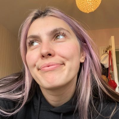 nadacoles97's profile picture. 