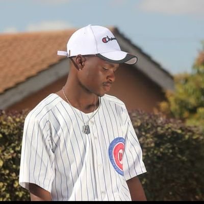 KMahwire's profile picture. An icon living 💎💎