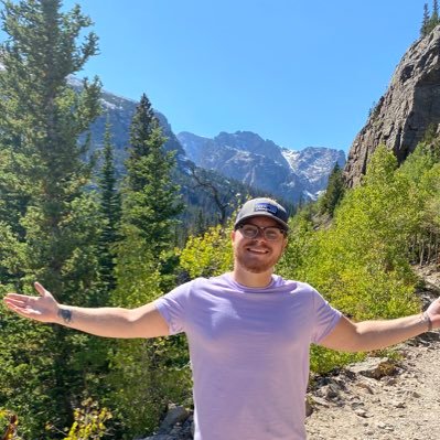 riley_newell's profile picture. 