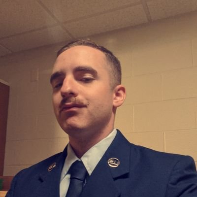 Surferscientist's profile picture. why you creepin on me 👀