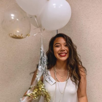 UX design apprentice | computer scientist | currently learning: user research | she/her/ella #womenintech