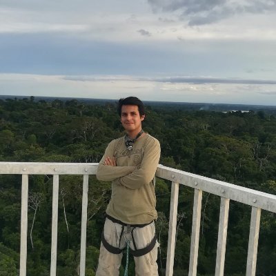Peruvian biologist. Environmental Consultant, Researcher in topics as Mammals, Ecology and Conservation.