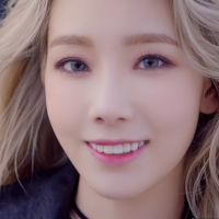 maidrobot's profile picture. riri (@terapimahal)'s private account for ranting