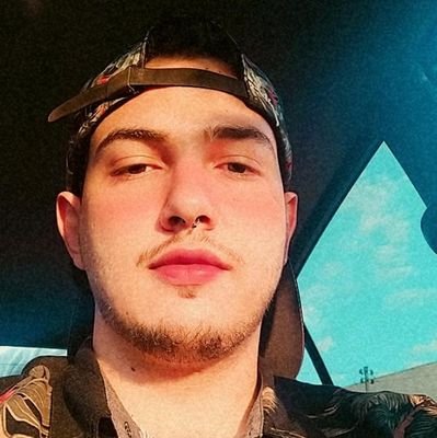 Twitter novo, pq to de saco cheio do outro, quero sossego