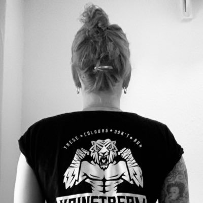 Vanyrockt's profile picture. Software Engineer | Biking | Rock Music