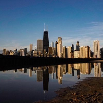 ohytika's profile picture. Olimpia Milano 🏀, Chicago Bears 🏈, Modena Volley 🏐, Chicago Blackhawks 🏒, Chicago Cubs ⚾️