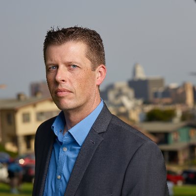 Investigative reporter - @nbcla | I cover the Southern California justice system | Contact: eric.leonard (at) https://t.co/980G7OmPOi.