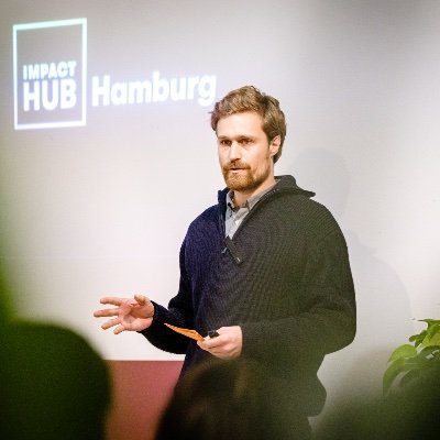 👉Founder @ nRole & WeShyft 🏭+🌍 | 👉Podcaster @ MASTERS OF CHANGE 🎤+🦸♂️ | 👉Fellow @ Think Tank 30 👥+💬
