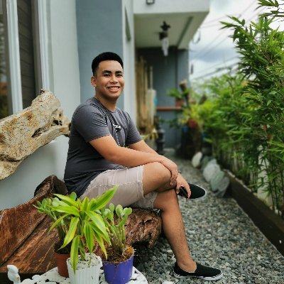 akosigelo10's profile picture. 