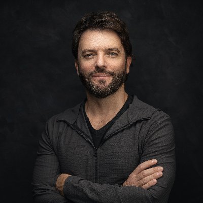 Serial Founder | Video AI | @Columbia_Biz | @lbs | Pianist & Composer | EN, IT, FR, ES, RO | Opinions are mine | RT ≠ Endorsement