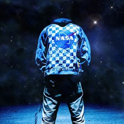 EarlOfCranmor's profile picture. Music editor practicing 🎙️🎧
Video Editor 🎥
Alien Hunter 👽🛸
Underwater Basket Weaver 🌊🧺
Entrepreneur in the making

R.I.P. Brotha Kobe 03/19/19