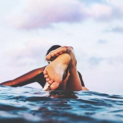 Surfing South Africa is the ultimate experience and with a few thousand kilometres of coastline this is the place to be. Come and get stoked with us!