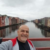 odesenekah's profile picture. I'm an engineer, an ice road truck driver and a contractor to the United nations, I'm a single father of one son.