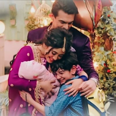 A fanclub of Shivin/KaIra (Karthik aka Mohsin Khan and Naira aka Shivangi Joshi) from Yeh Rishta Kya Kehlata Hai. ❤