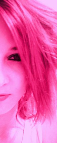 Bipolar,Maluka,Canceriana,Grêmista,Única.AdorO chocolate,Odeio falcidade,Tenho Paixão por fotografia,Rock,Futura Publicitária Complicada e nada perfeitinha!!!