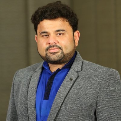 Presentation and Branding specialist with 14+ years of experience helping SMB's build brands through Presentations that create outstanding impact.