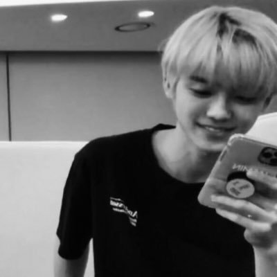 ; แทนดาว (n.) ตัวแทนของคำว่าดีไม่พอ || ตอบเดมตอนดึกๆ