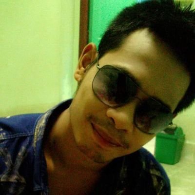 tcis9Twh07Zs2Pc's profile picture. น
