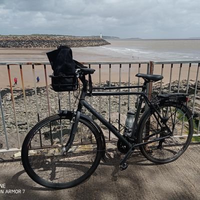 Quinoteol's profile picture. Cyclist, EM ANP,  Feliz husband and father and plenty of more things.
Views my own.