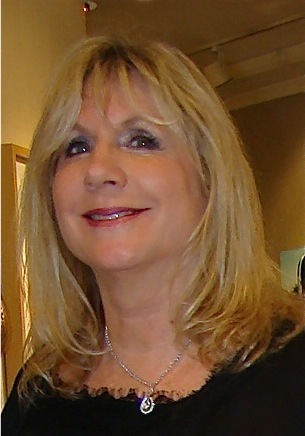 mauiartist's profile picture. Maui artist