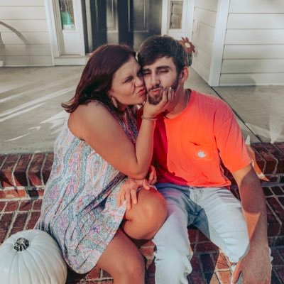 grayycceeeee's profile picture. not ya regular degular type 😘😘