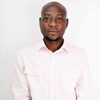 Unsigned Artiste. An entertainer, a singer and a songwriter.
contact +2349061298237 for sponsor.#BlackNightinGale #dreamchaser #goalgetter