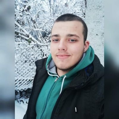 datheftvagyok's profile picture. Ötlettelen vagyok , bocs.