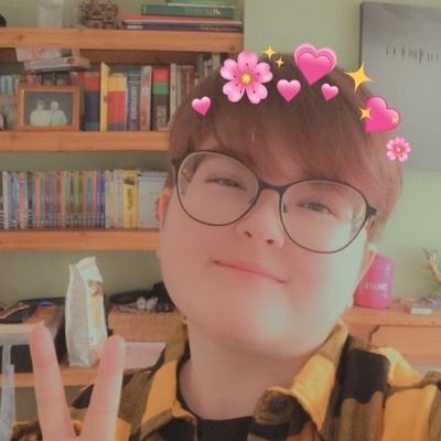 This is my Bookish Twitter for main account @SpacedOut_Ace!

Any pronouns, Non-Binary, Biromantic Asexual 🏳️‍🌈