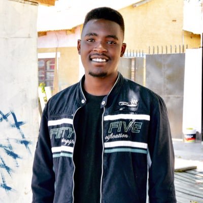 POLITICAL SCIENTIST AND PROFESSIONAL AFRICAN PHILOSOPHER @chelseaFc fan