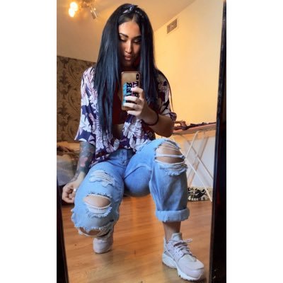 aitanalorite08's profile picture. Seek your inner peace 🍃🧘🏽‍♀️