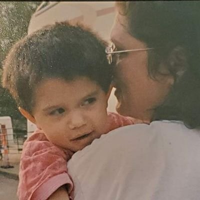 vineyardra's profile picture. Life is messy. Trying to make a difference.