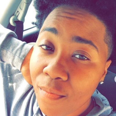 ragstoriches810's profile picture. 🌈👭🏾👩‍❤️‍💋‍👩