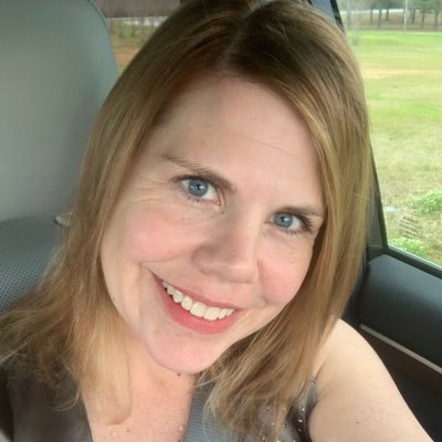 SunbethBeth's profile picture. Leader, Communicator, Airman, Supermom