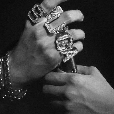 itts_min_yoonji_queen_.