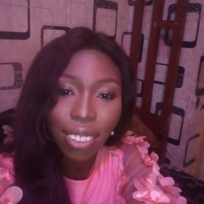 umazhy's profile picture. Loves marketing, and all good things on earth