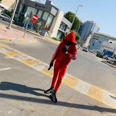 AzaOtunba's profile picture. when I hard about business