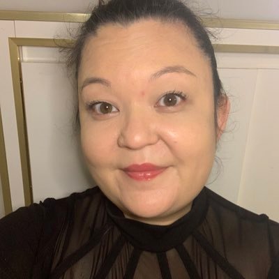 TishaLCosmetics's profile picture. 