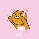 iCloudFirefox's profile picture. 🦊🀢 (；￣︶￣) (￣ε￣〃)ｂ                        tú eres la persona a la que más tienes que amar