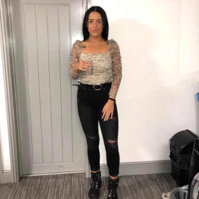 sarah_jdx's profile picture. 22, Llaneli🌸