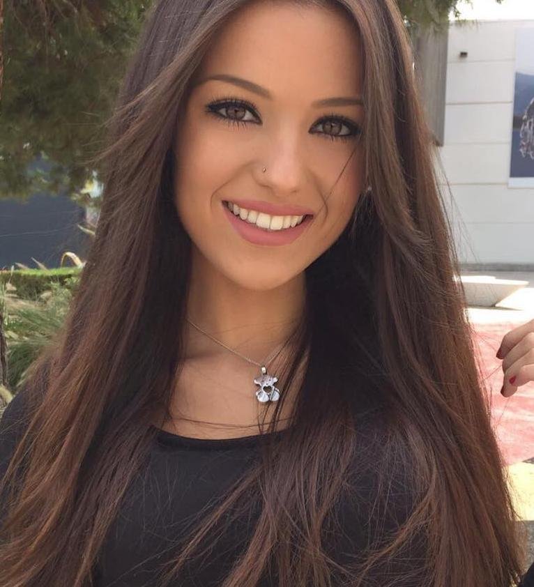 Would you like to meet me ? Add me and I´ll send you my naked photo in Direct 😘👄💋