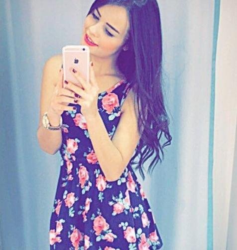 A beautiful and lonely girl wants to meet an interesting men!Add me and I´ll send you a message with my most favorite photo 🍓👅👅