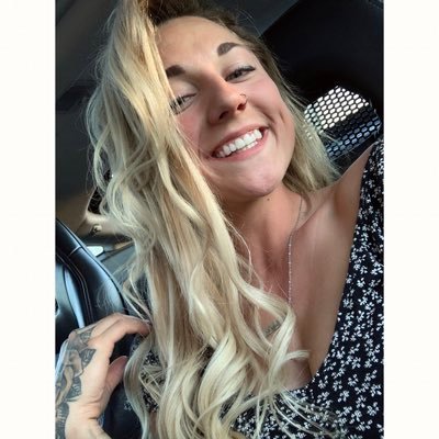 sammhend's profile picture. 