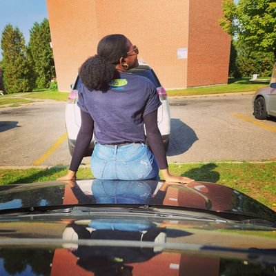 Bigbottybigtit1's profile picture. 🕳