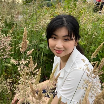 joannalu_'s profile picture. For #comm464